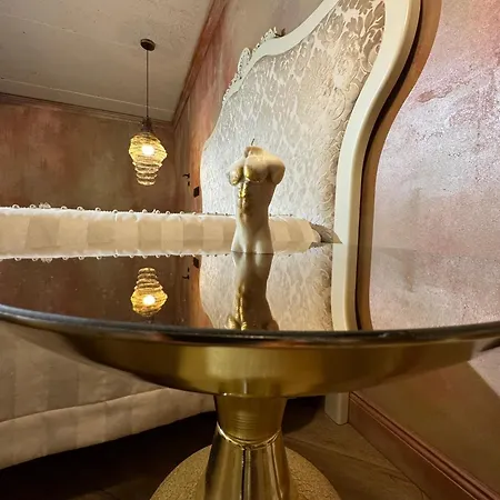 - Amberstone Lux Loft *