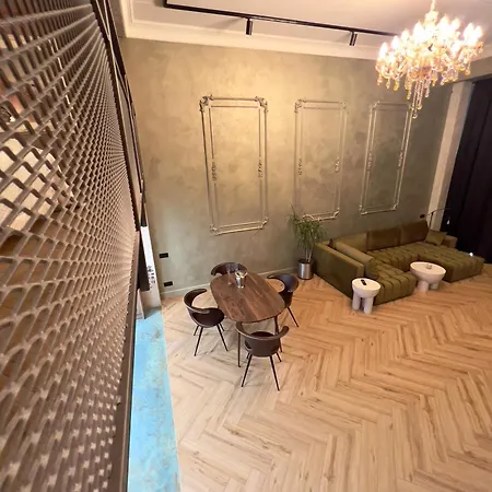 - Amberstone Lux Loft Апартаменты *