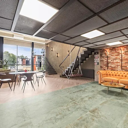 - Amberstone Lux Loft *