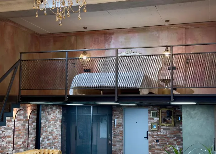 - Amberstone Lux Loft Daire