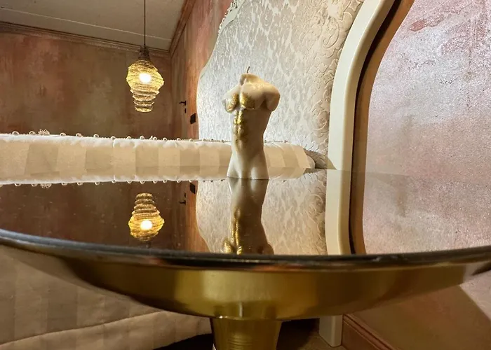 - Amberstone Lux Loft *