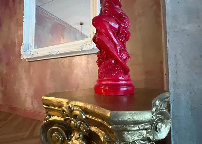 - Amberstone Lux Loft *